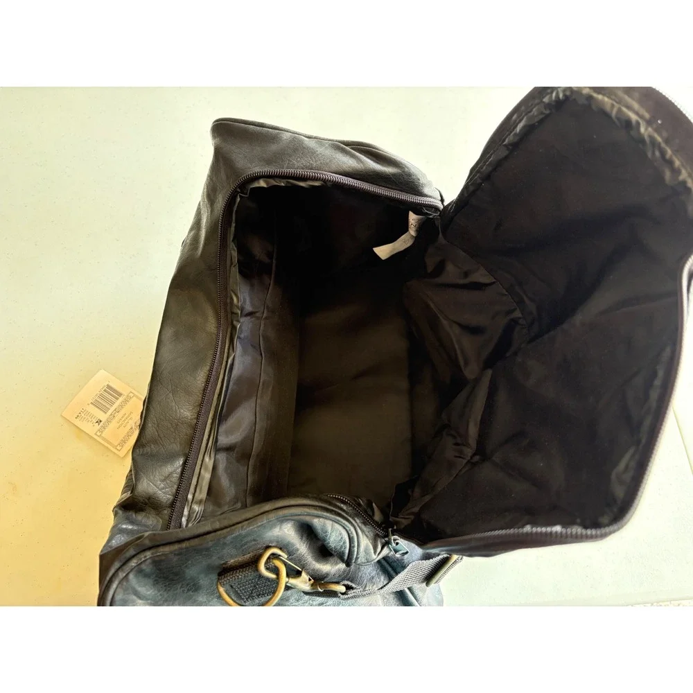 Bentley Black Leather Duffel Bag Weekender Travel Carry On Vintage Style